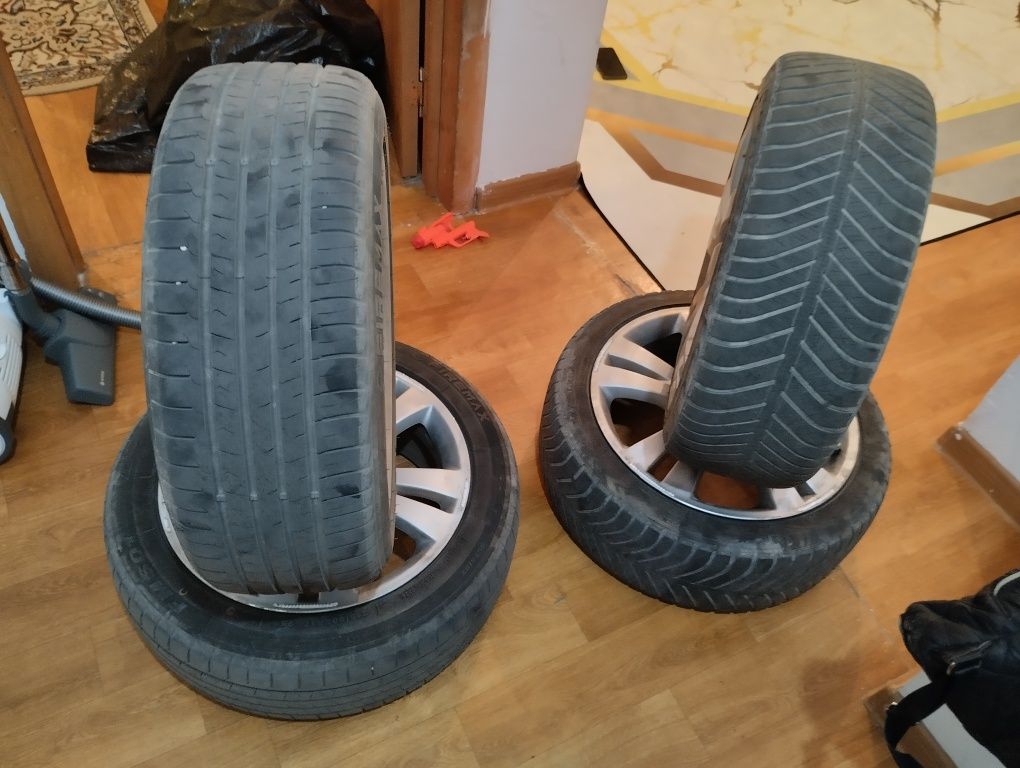 Продам Титанки с шинами летние