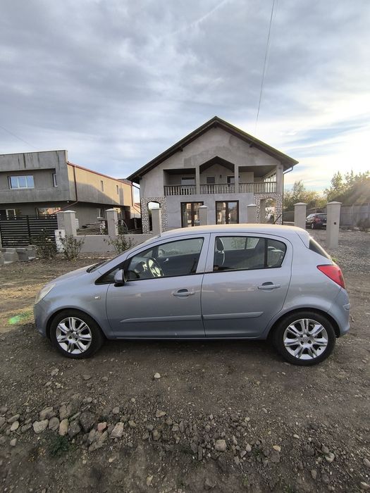 Opel corsa 1.2 Benzina automata