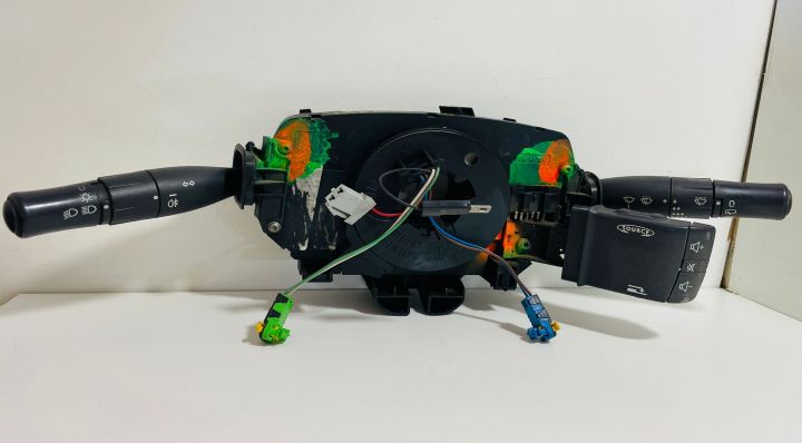 Bloc Lumini Ansamblu manete  82002137580 Renault Megane a 2-a generat