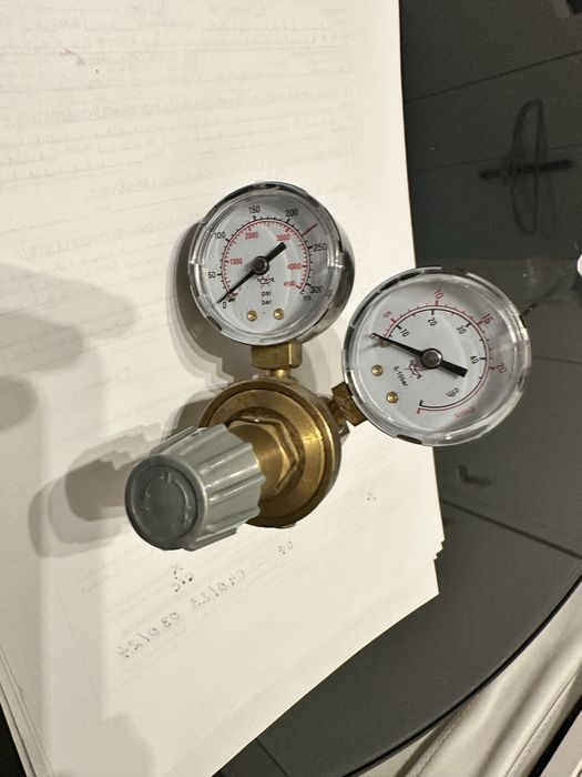 Reductor co2 folosit la acvaristica