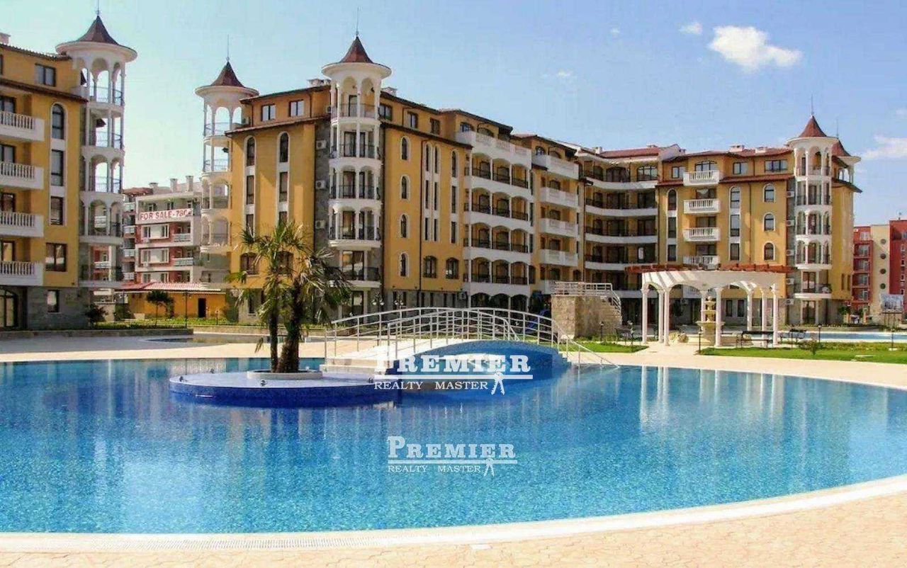 Продава се Двустаен апартамент в к.к. Слънчев бряг - 65 кв.м за 1154 €/кв.м - Снимка #19