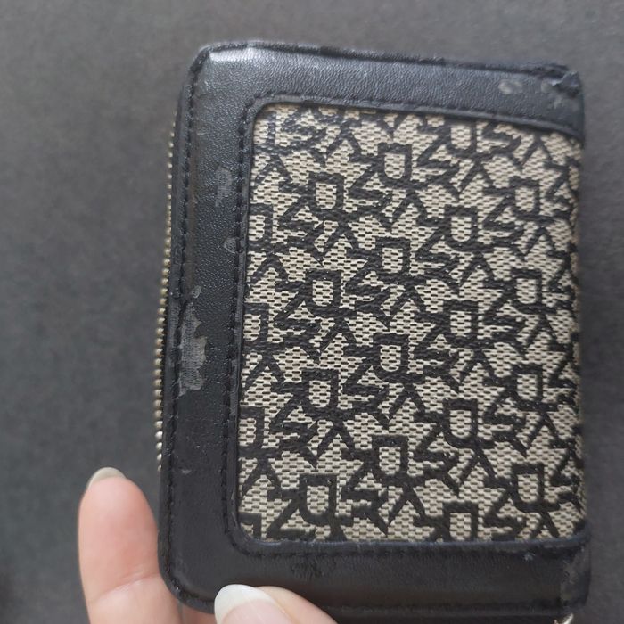 Оригинално портмоне DKNY