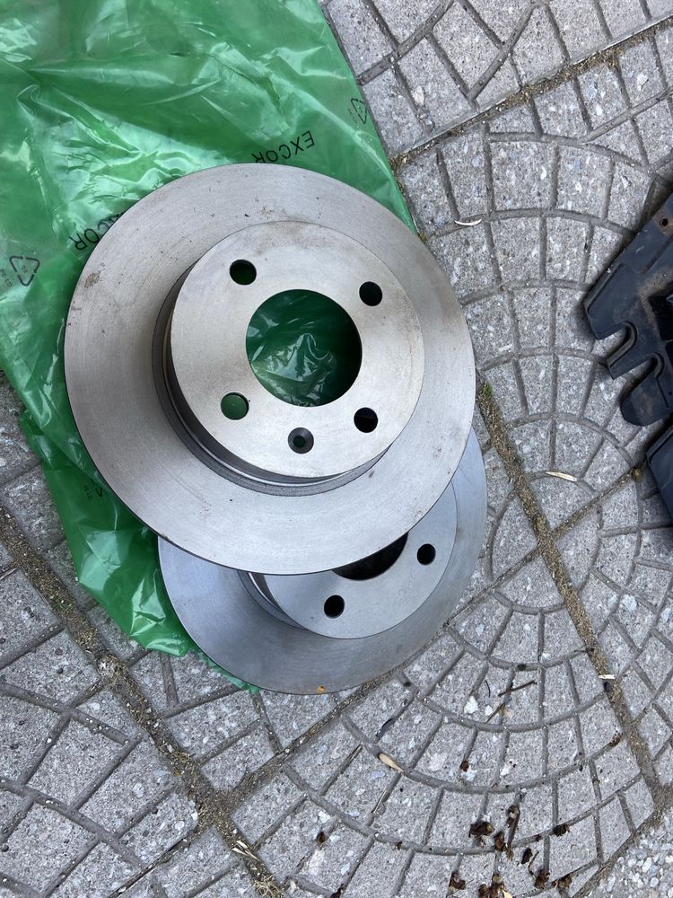 Спирачни дискове за Skoda , Vag