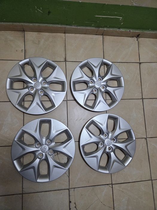 Колпаки от Хундай  Акцент