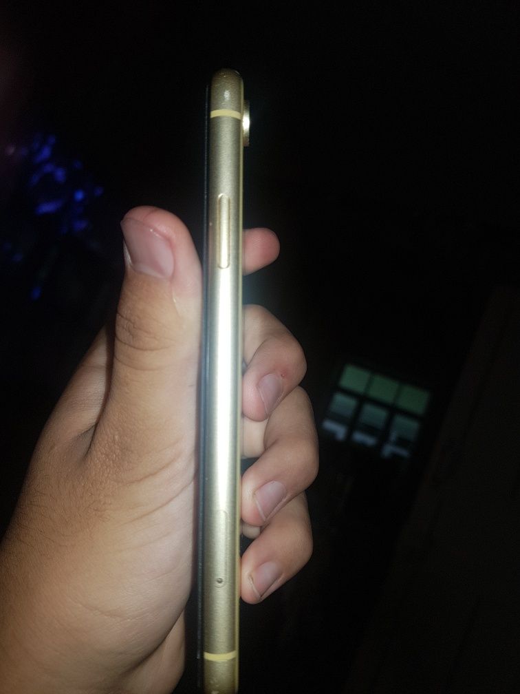 Iphone xr 128gb sariq