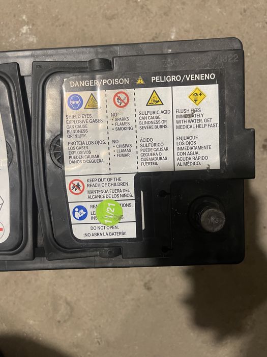 Акумулатор mercedes 80ah 12v 800a