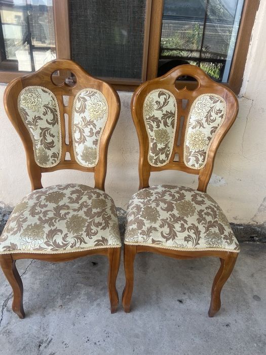 Стол и стул сотилади