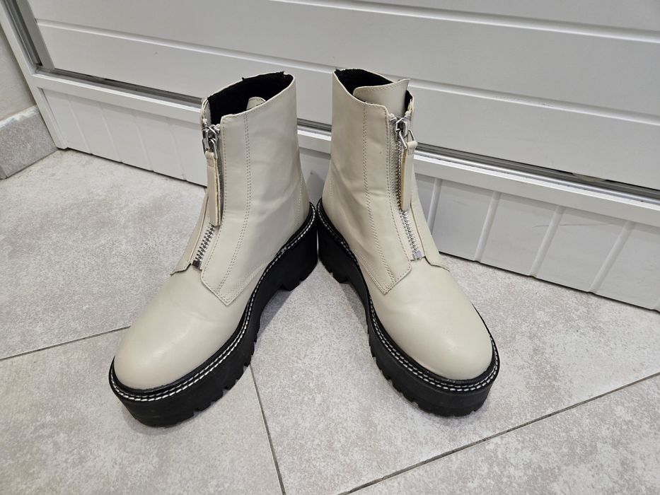 Бели боли H&M 38 номер