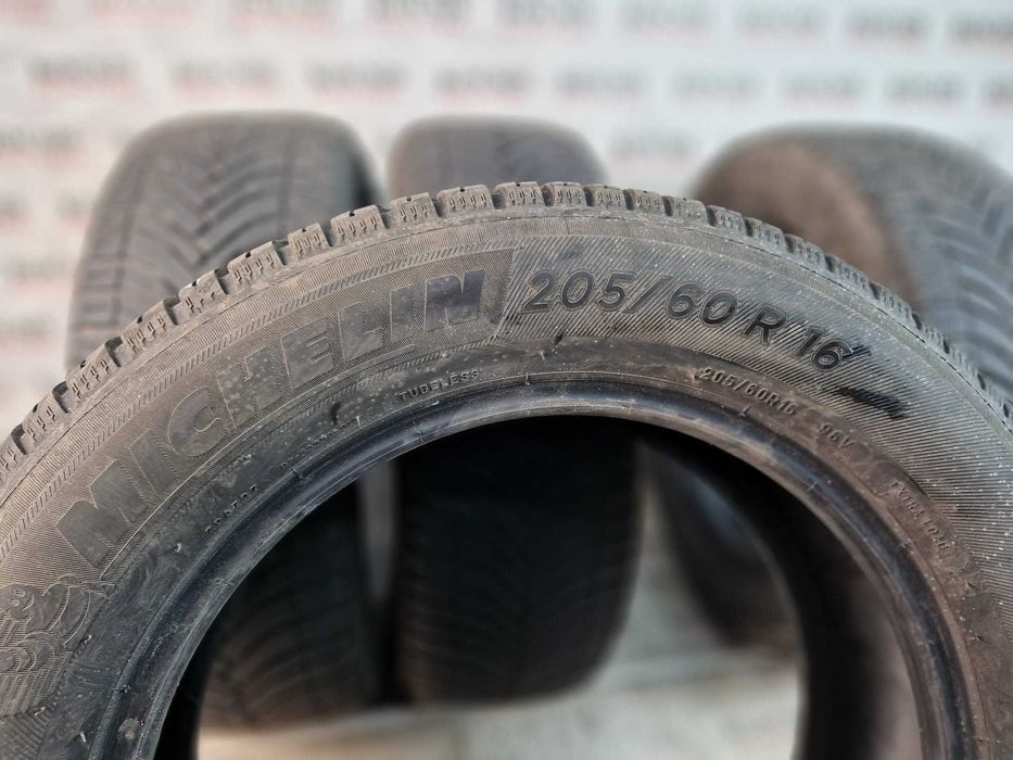 Anvelope second hand m+s 205 60 16 Michelin