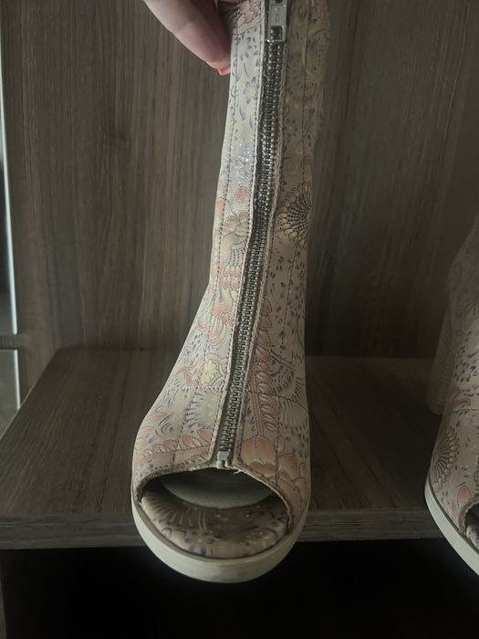 Дамски летни боти естествена кожа