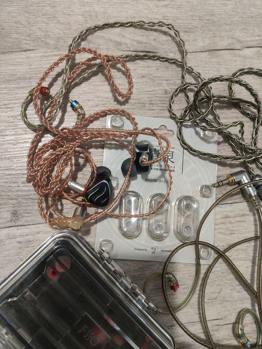 FiiO FH3 внутриканальные наушники