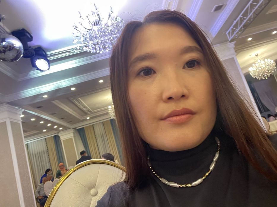 РЕПЕТИТОР  математика алгебра физика  опыт работы 7 лет