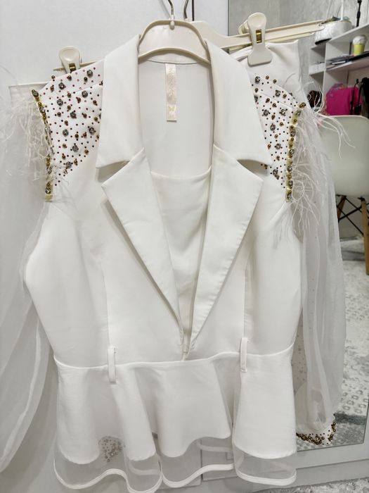 Двойка продается на той