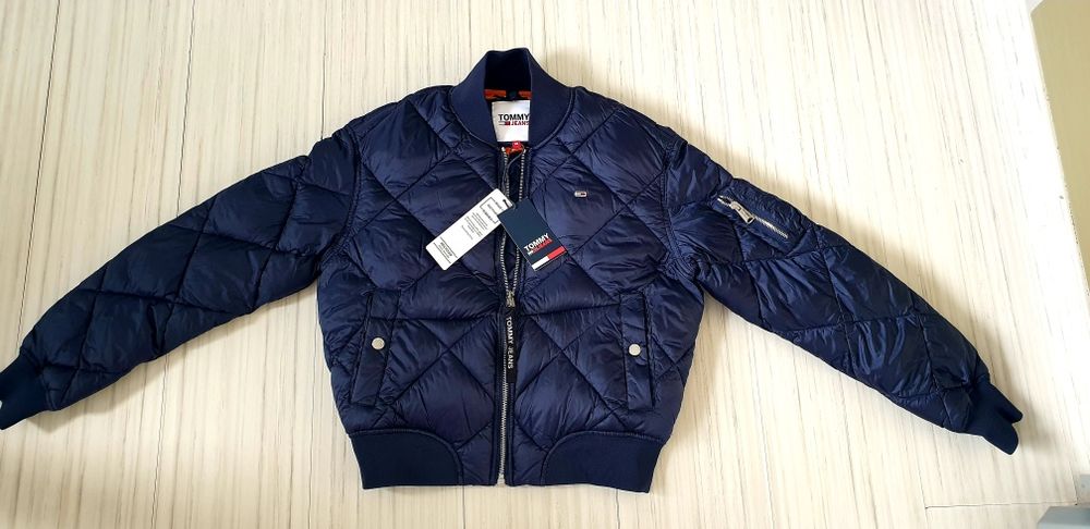 Tommy Hilfiger Womens Bomber  Oversize  XS НОВО! ОРИГИНАЛ Дамско  Яке
