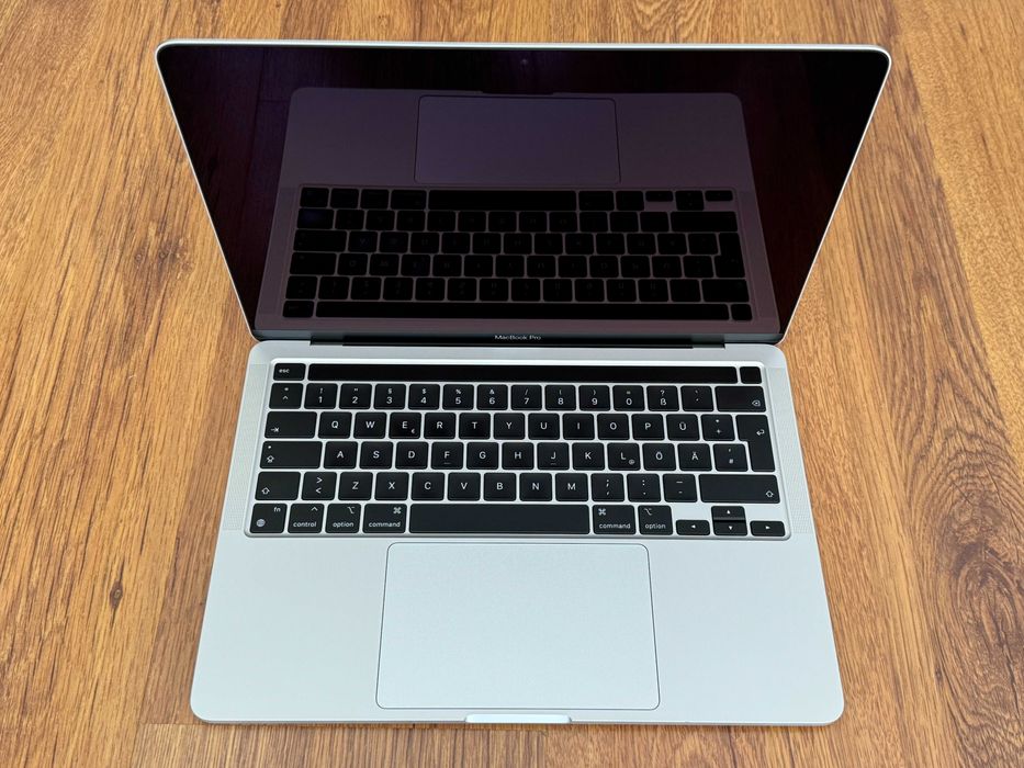 13.3' Apple MacBook Pro M1 2020 Silver - 16GB RAM/512GB SSD/Бат 100%