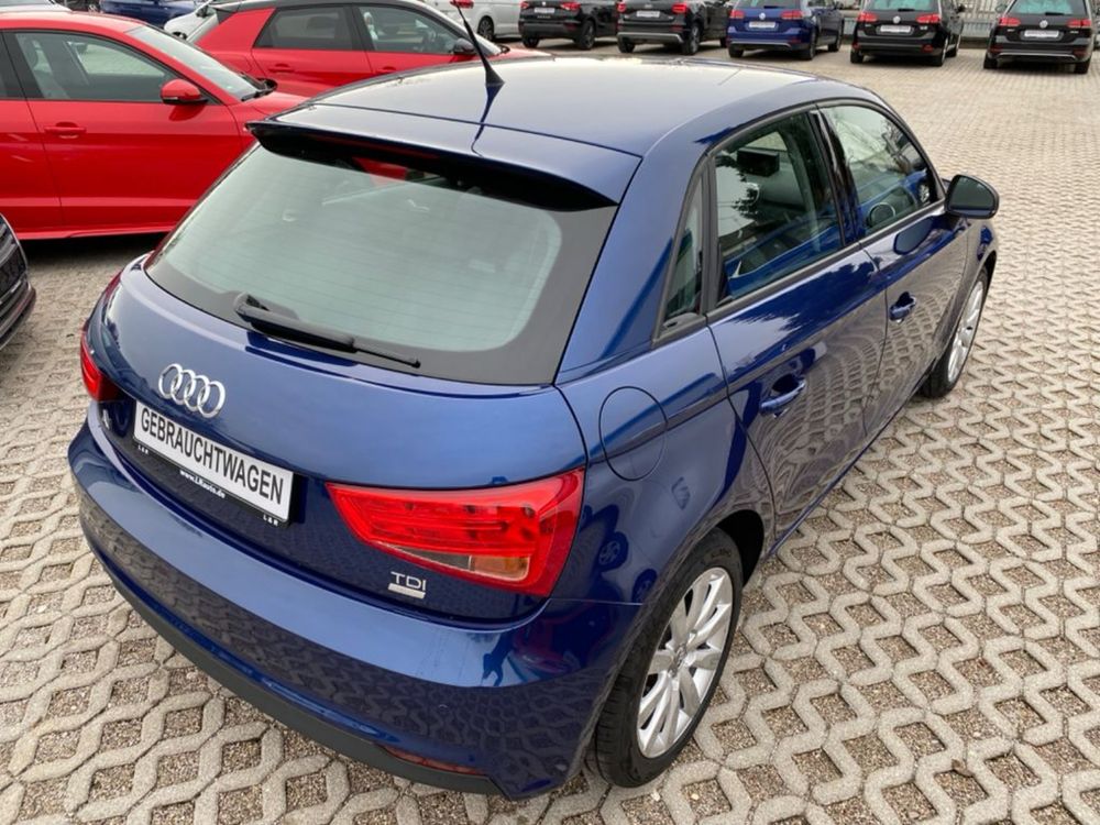 Dezmembrez/ Dezmembrari Audi a1 2015