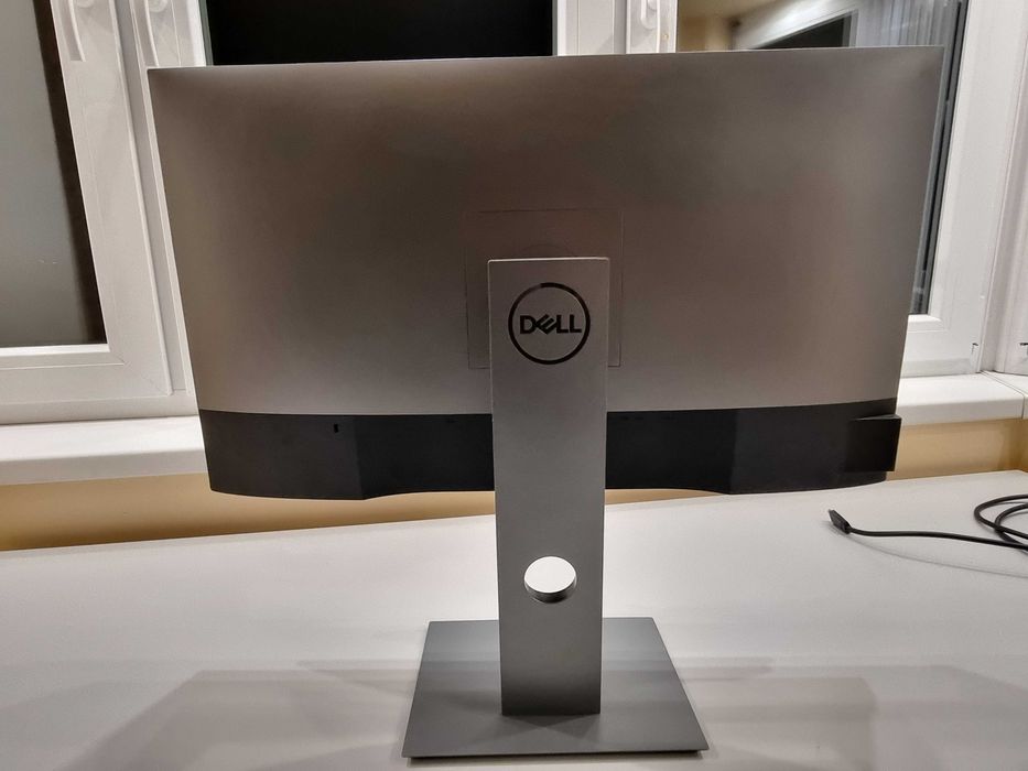 Monitor Dell UltraSharp 27 inch