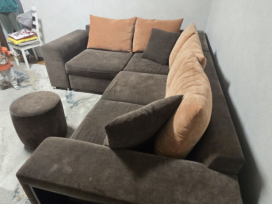 Продаётся угловой диван, б/у