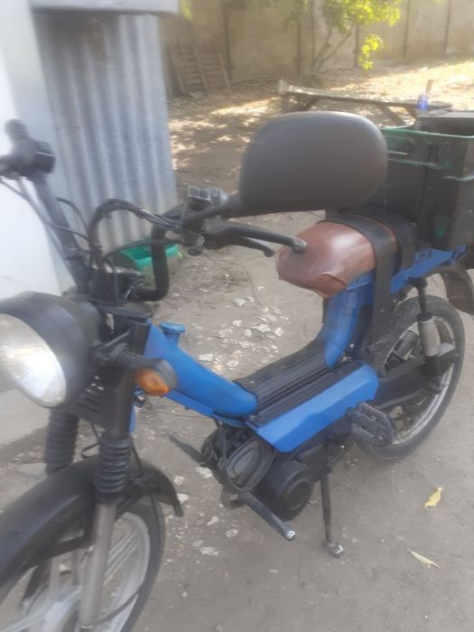 Vânzare piese moped