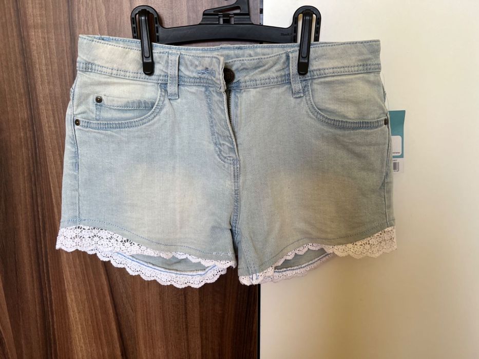 Лот къси панталони