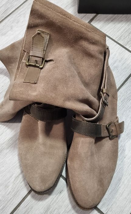 Cizme din piele intoarsa