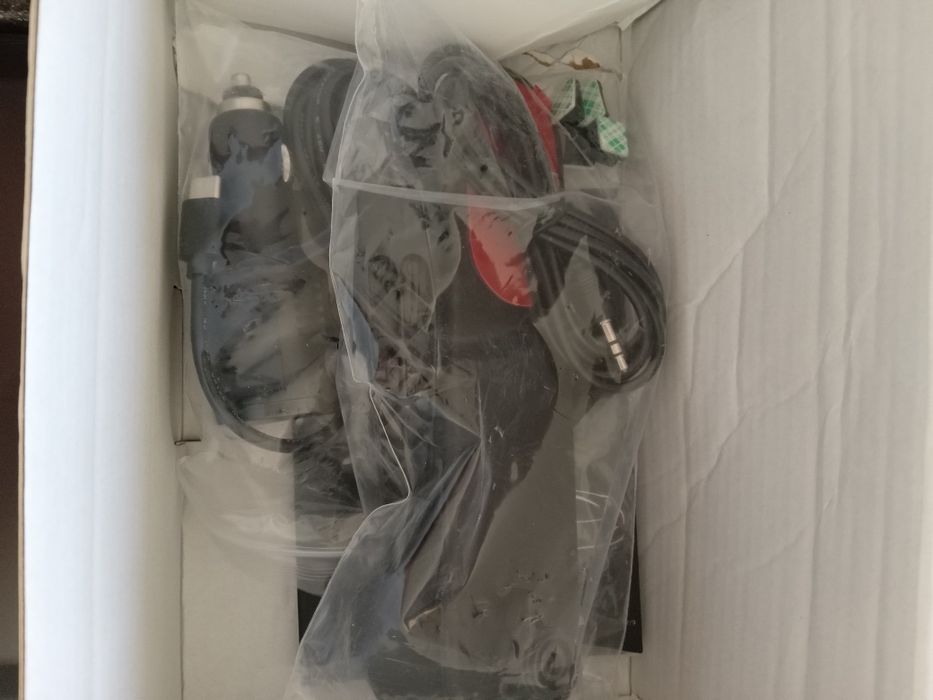 Avylet RC08 – Безжична мултимедийна система за кола CarPlay/Android