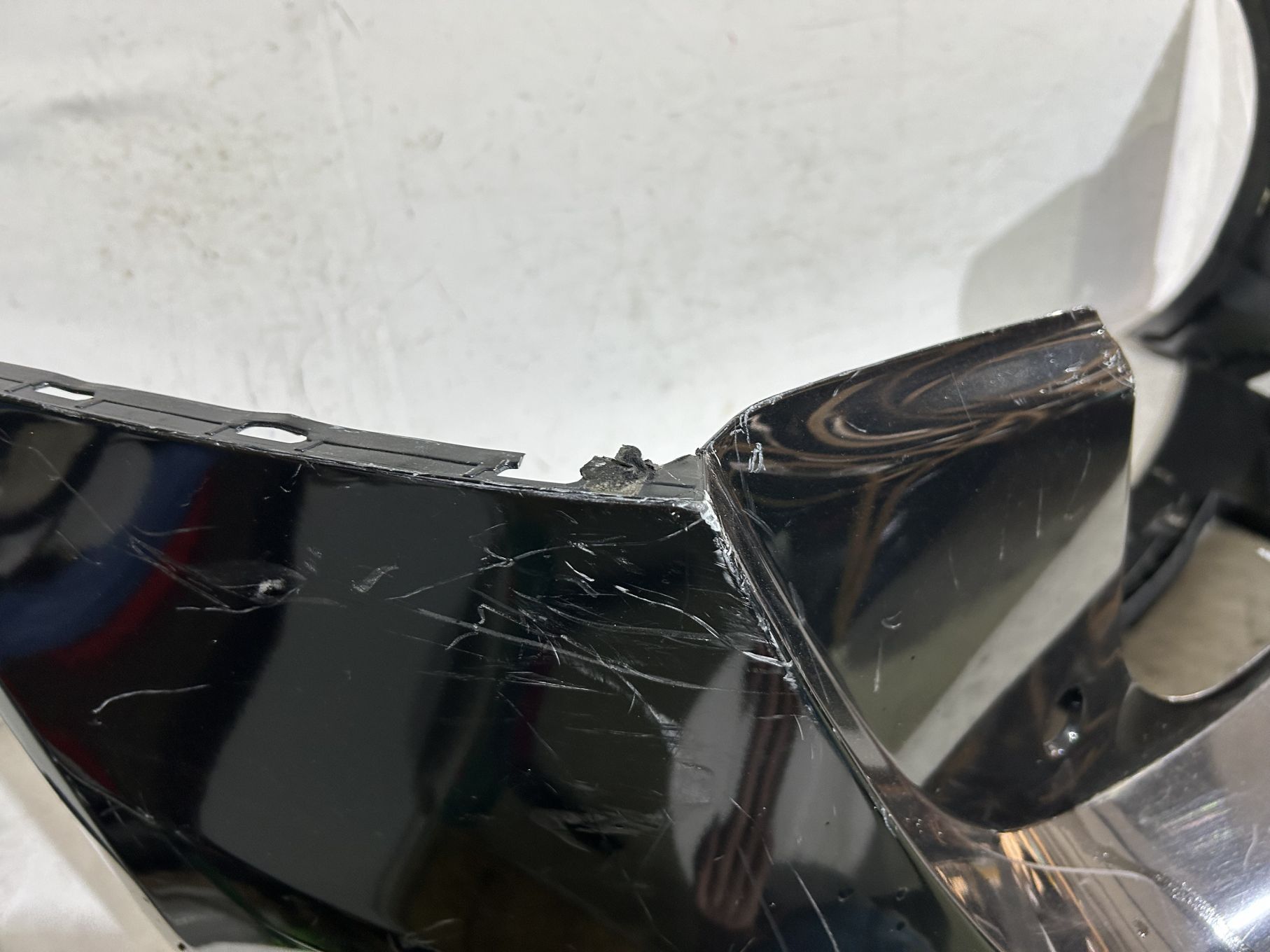 Bara spate Audi Q5 S-Line, 2010, 2011, 2012, 2013, 2014, 2015, 2016, 2017, cod origine OE 8R0807511.