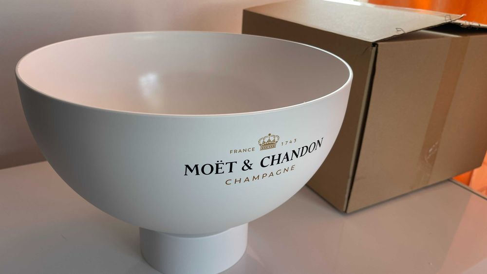 CADOURI! Frapiera / Set Pahare/ serpi bar/ seturi mese scaune