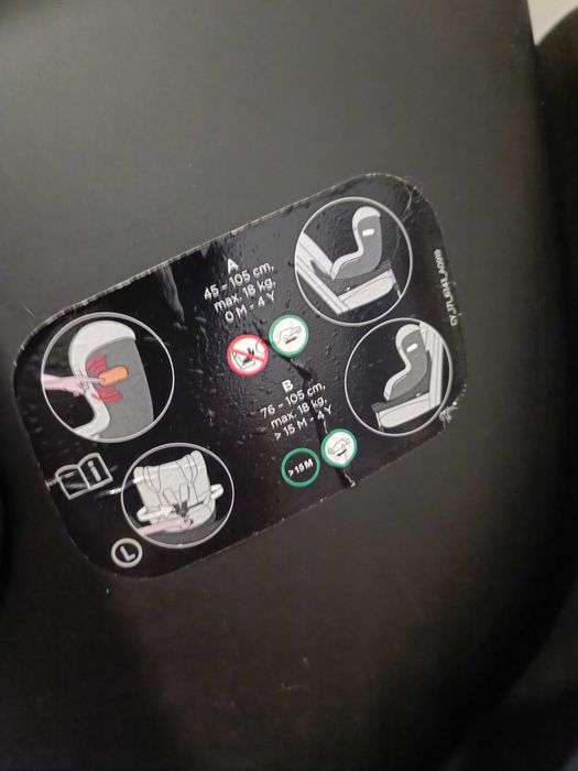 Scaun de mașină bebeluș 0-18 luni GB vaya 2 i-size