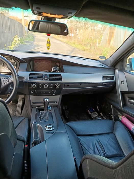 Vând BMW E60 2.5 D 2005