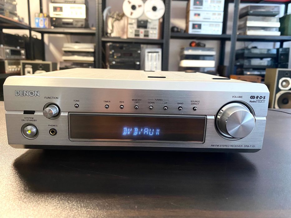 Усилвател с тунер Denon