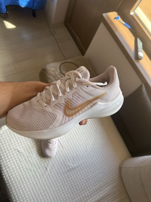 Nike Downshifter 11 дамски обувки розови 40 номер