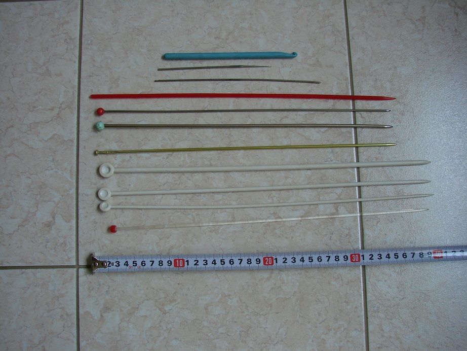 Продавам за колекционери игли за плетене