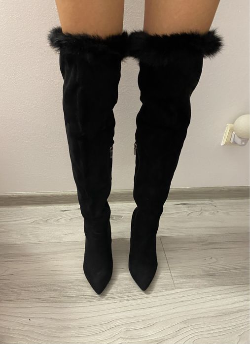 Cizme inalte cu puf