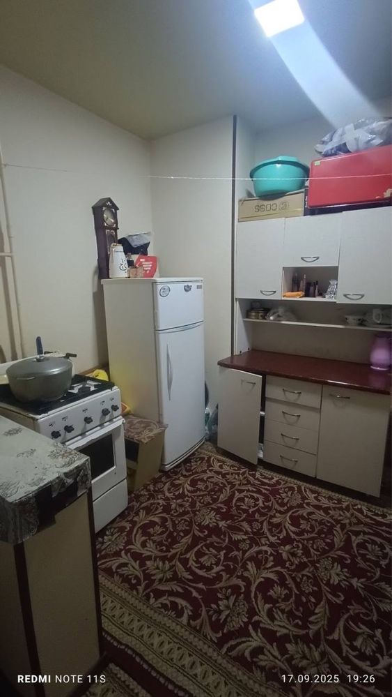Юнусабад 6-квартал, 1-хона, 4-этаж. ор-р: Хузур мехмонхонаси