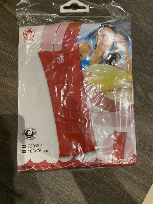 Надувной шезлонг, органайзер и эко набор