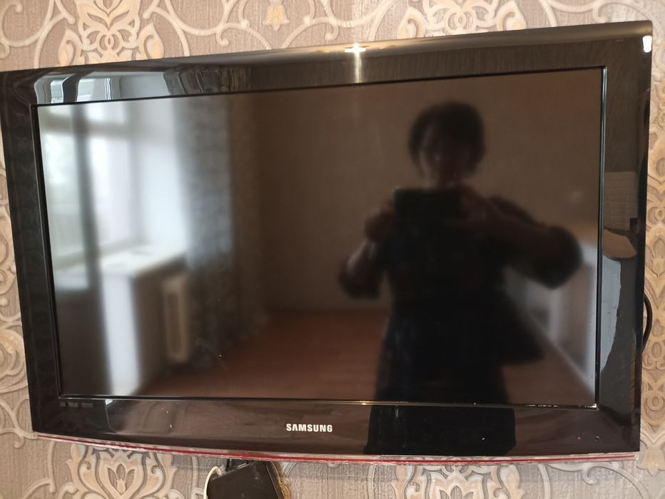 Телевизор Samsung и Sony на выбор