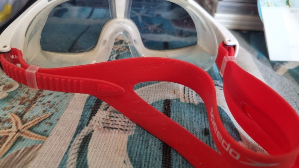 Плувни очила Speedo