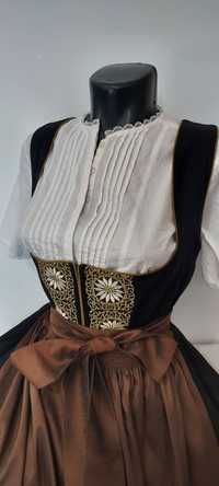 Dirndl marime 42 bavareza tiroleza Oktoberfest