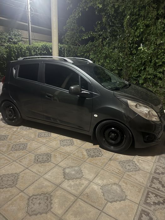 Спарк 2022 автомат продается