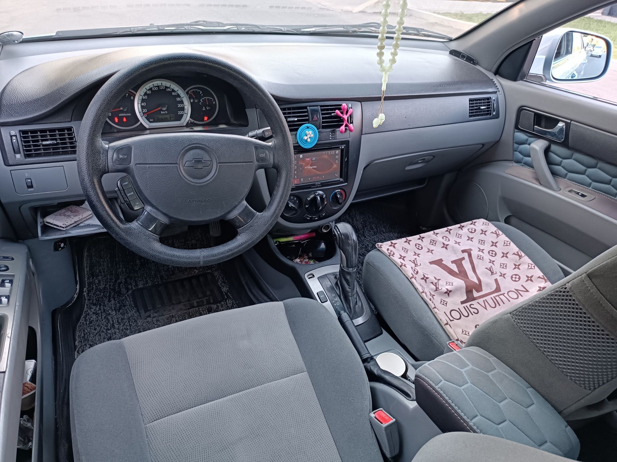 Jentra 2 evro avtomat 2015