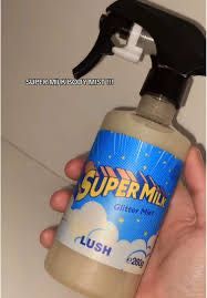 Два спрея за тяло и един балсам за коса на lush