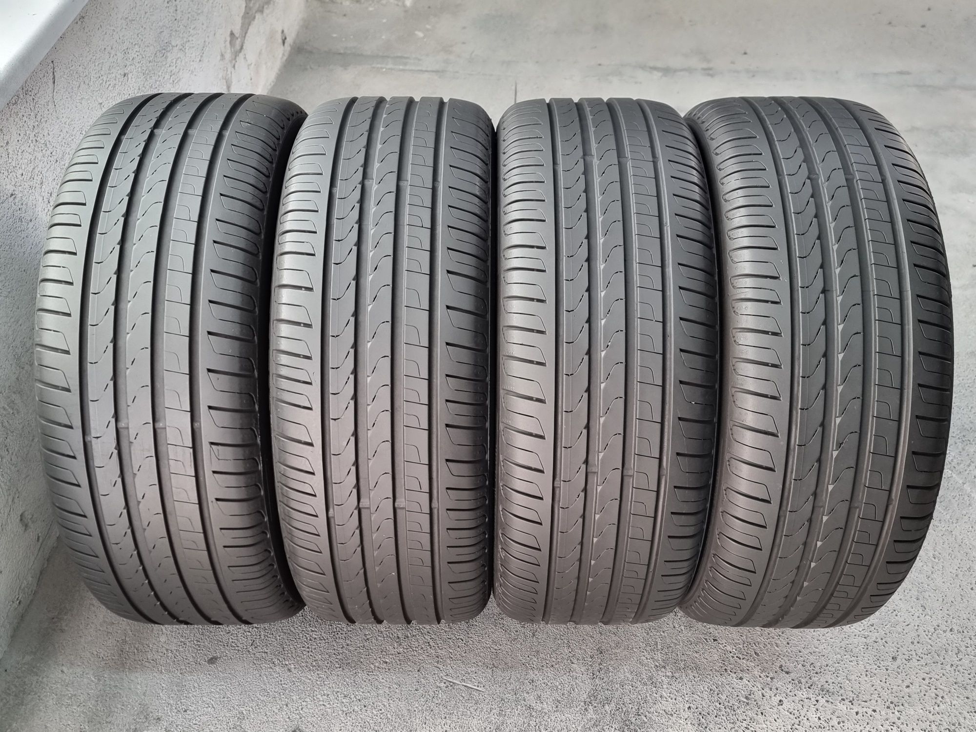 215/45/18 Pirelli 4Броя: 380лв 6.2мм