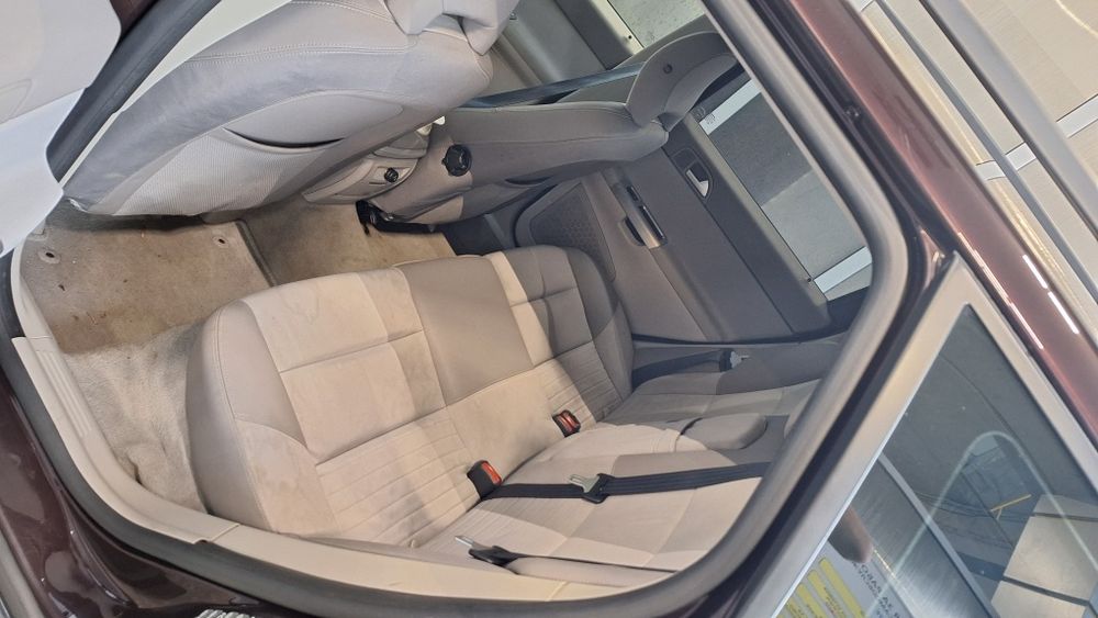 Volvo v50 T5 220 коня