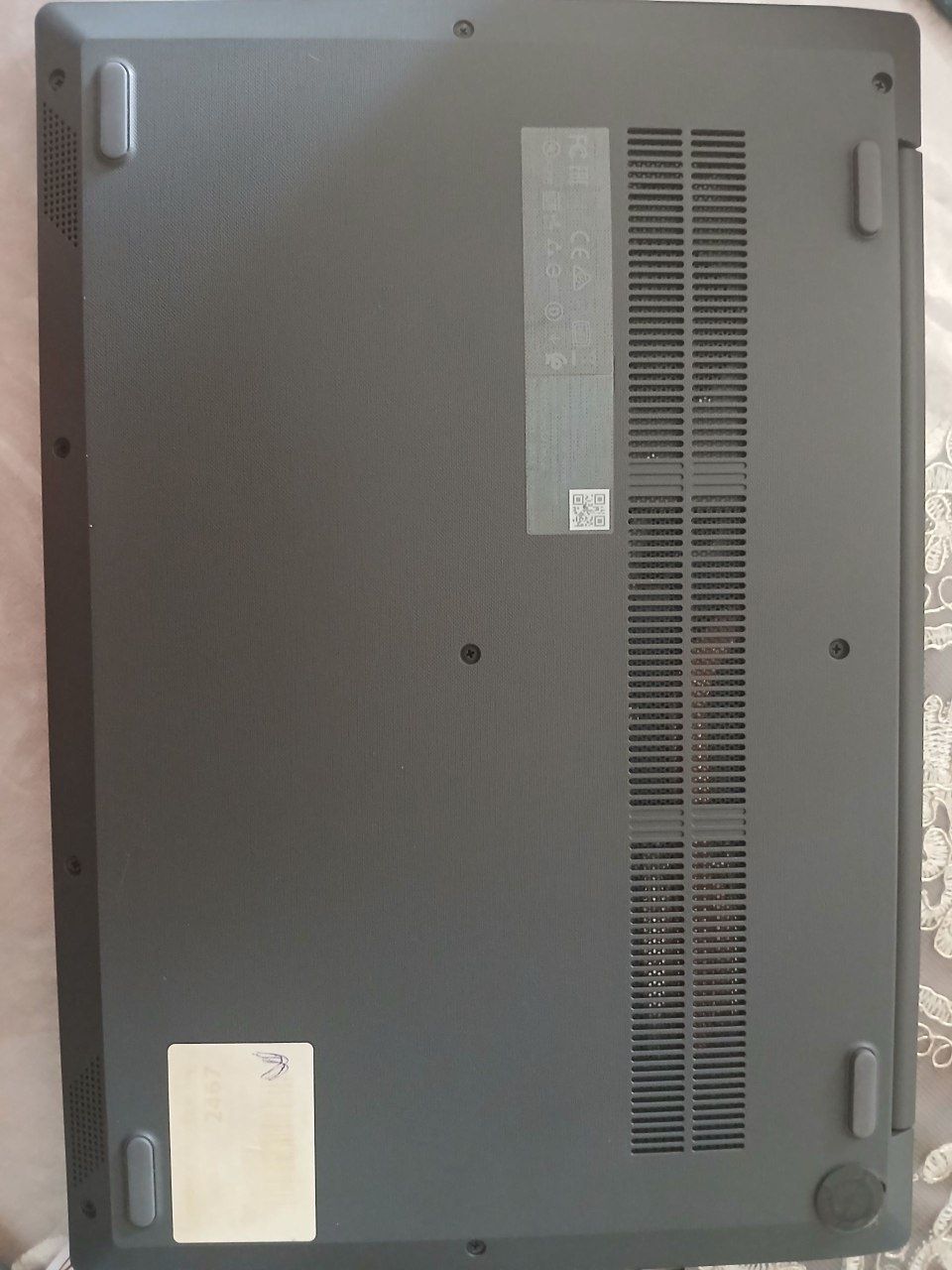 Lenovo V15-IIL i3 4G 1T DOS