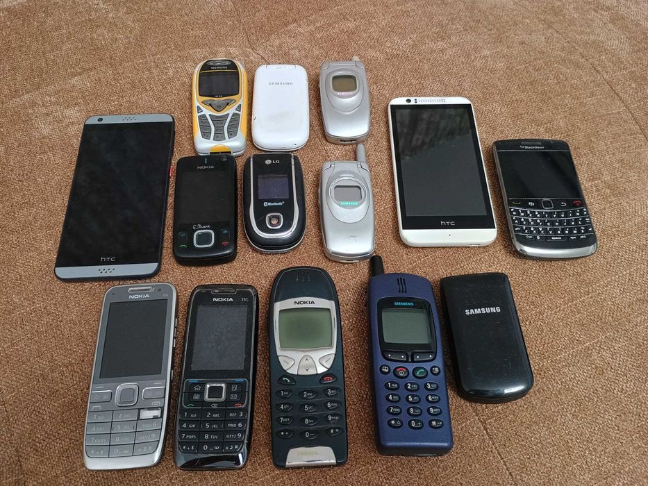 Vand lot 14 telefoane, pentru piese! nokia,samsung,htc,blackberry