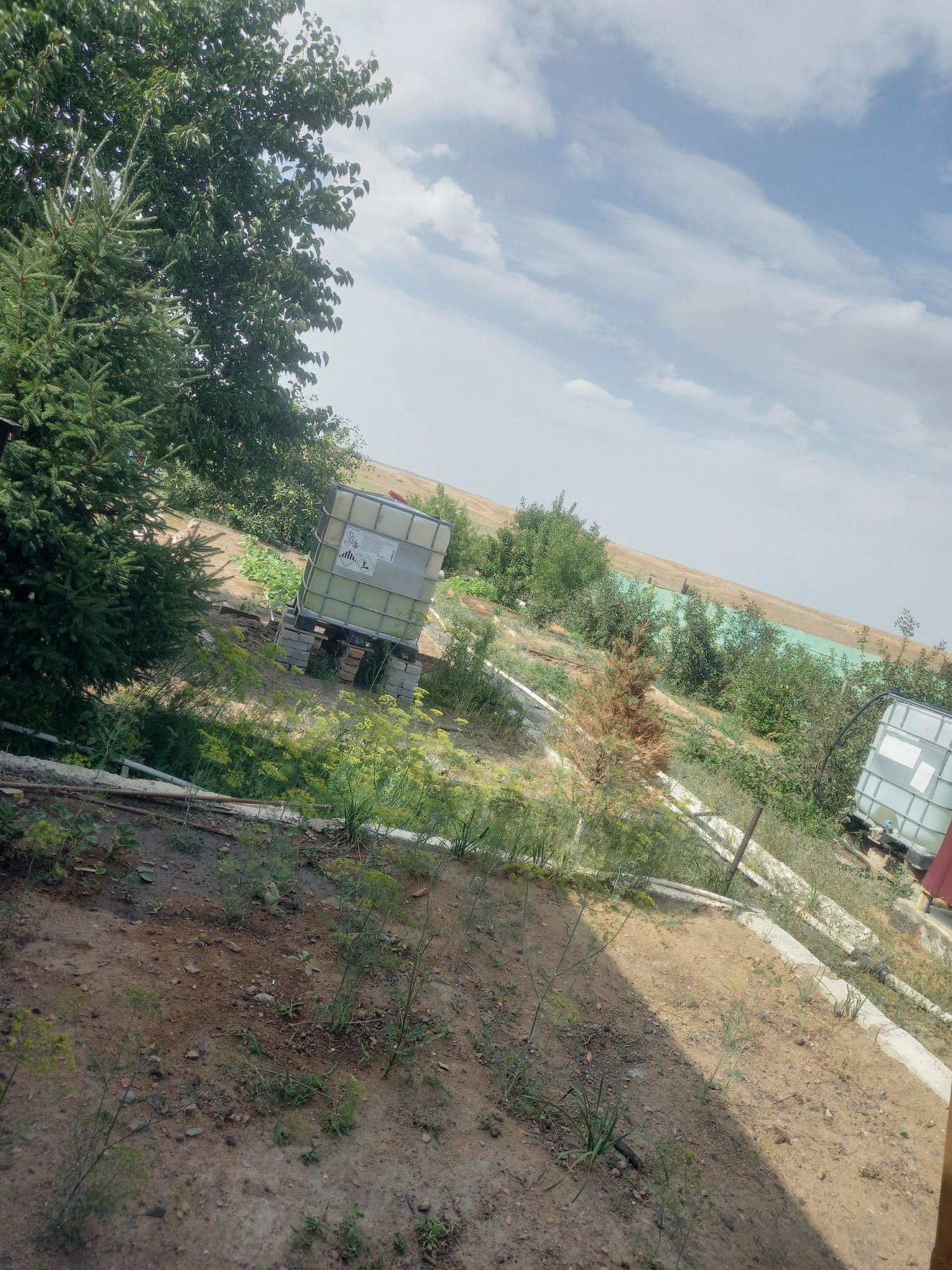 Срочно продаётся или меняется  4комнатный дом на 2 комнатную в городе