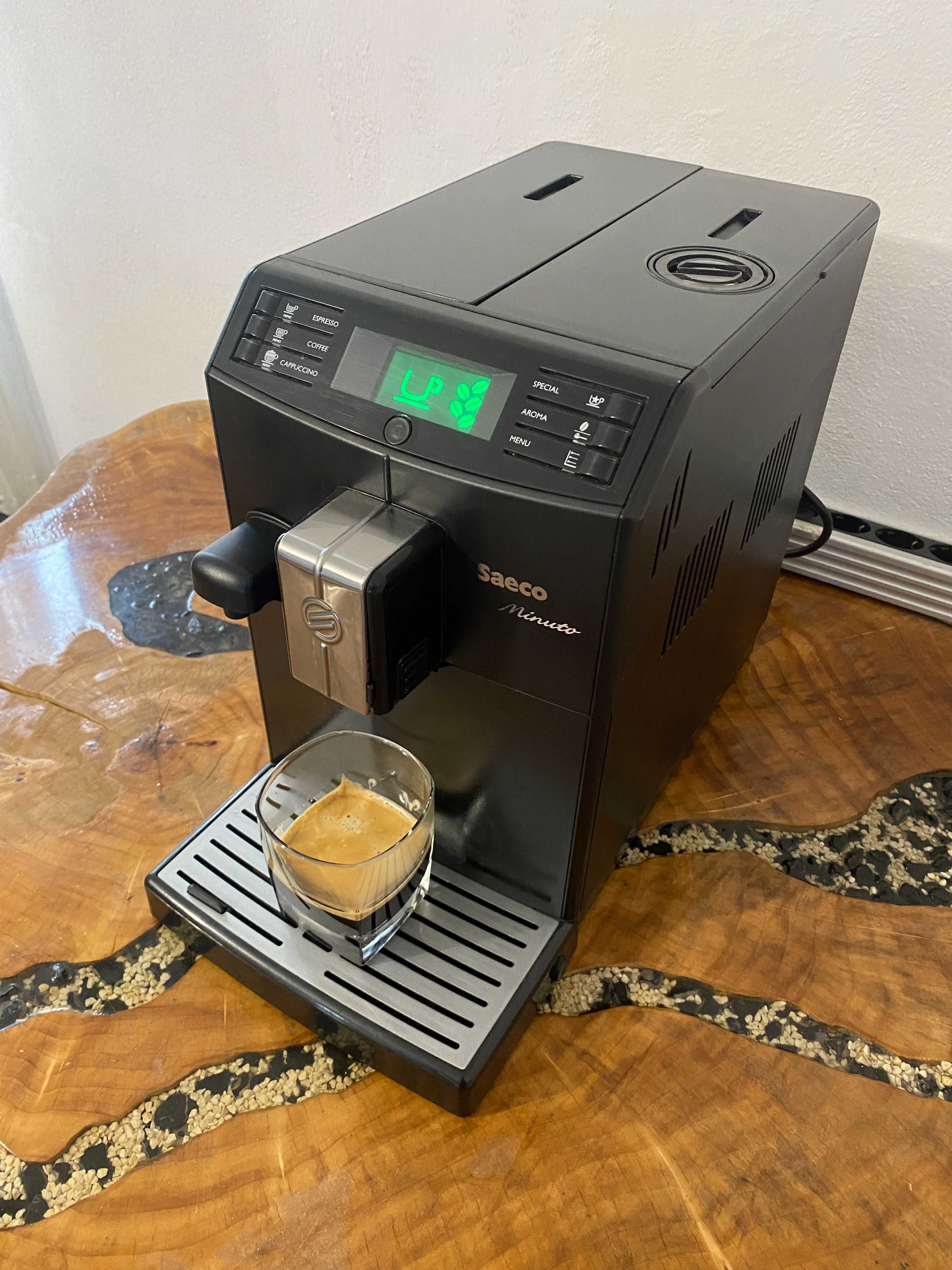 expresor / espressor cafea saeco minuto