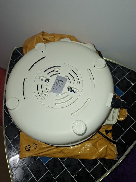 Tigaie multifuncțională