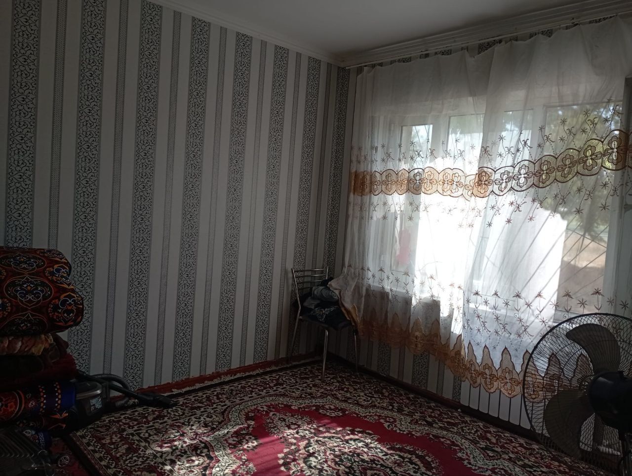 Срочно продаётся 3х комнатная квартира